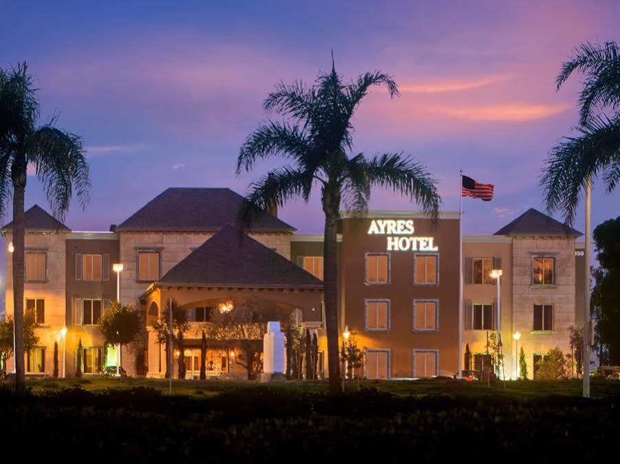 Ayres Hotel Seal Beach - Cypress מראה חיצוני תמונה