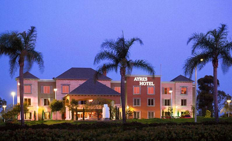 Ayres Hotel Seal Beach - Cypress מראה חיצוני תמונה